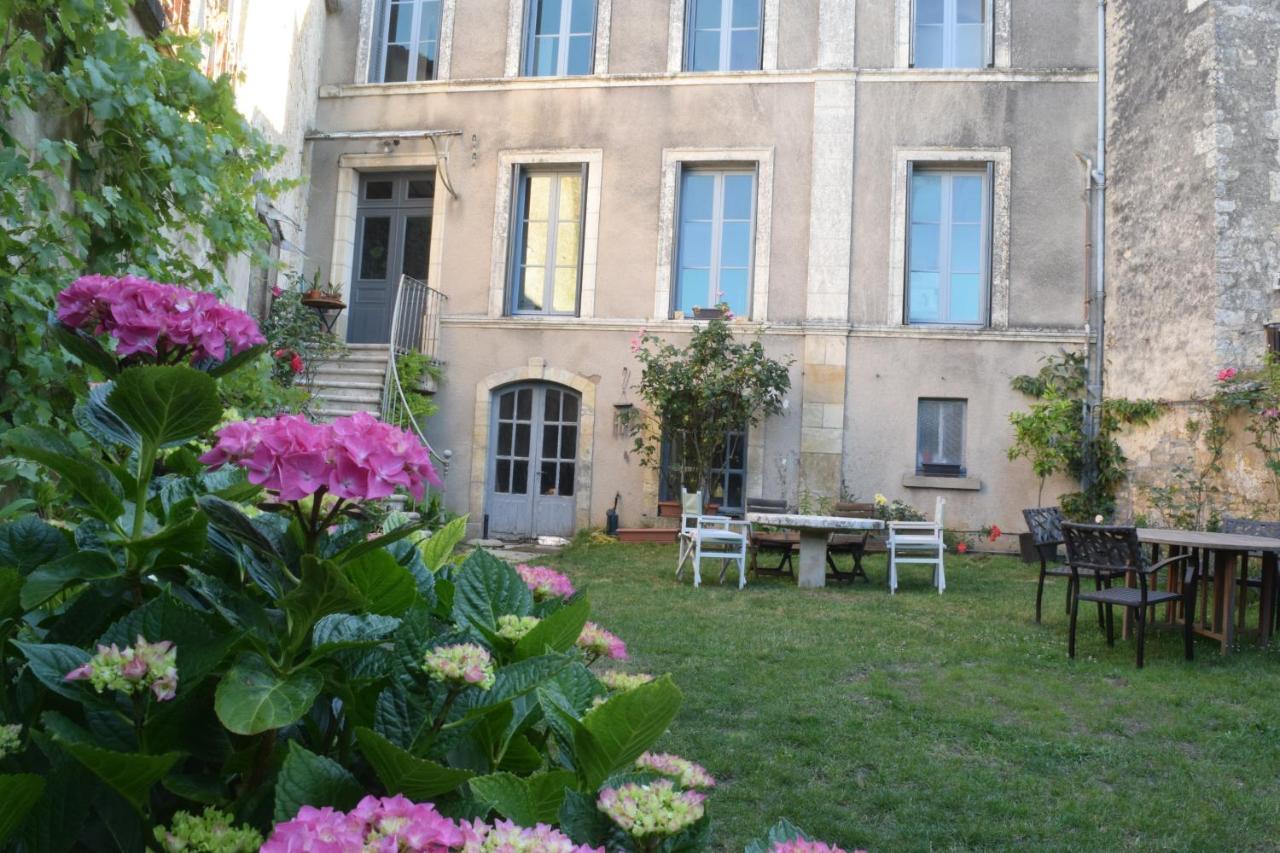 Chambres D'Hotes Cote Halles Pamproux Bagian luar foto